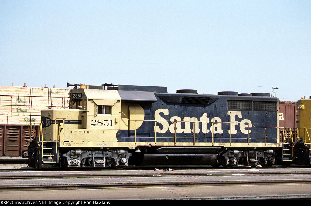 ATSF 2851 (REPOST)